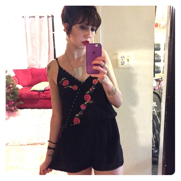 Bohemian floral jumper!