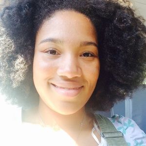 Meet your Posher, Jasmine