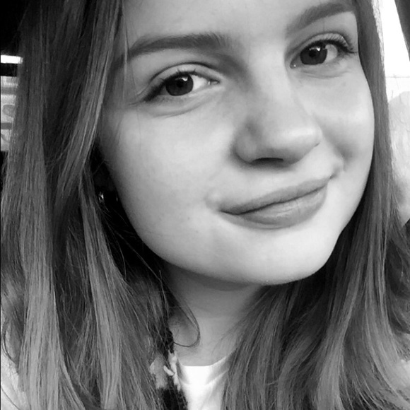 Meet your Posher, Sophia