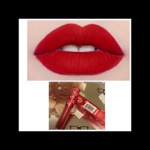 Red velvet lime crime