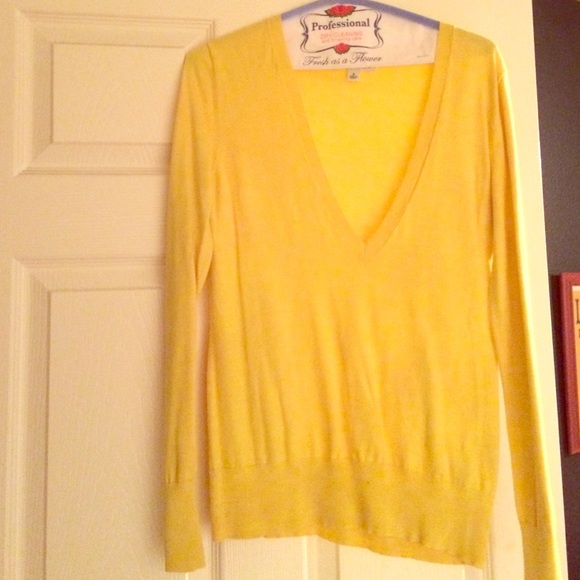 Banana Republic sweater - Picture 1 of 1