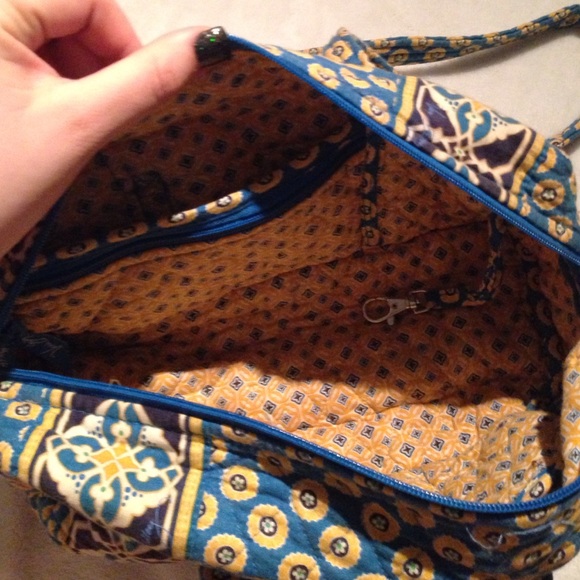 Purse - Picture 2 of 3