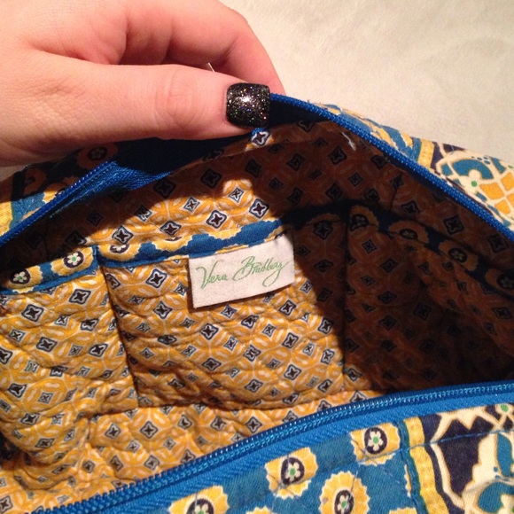 Purse - Picture 3 of 3