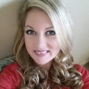 Meet your Posher, Candice