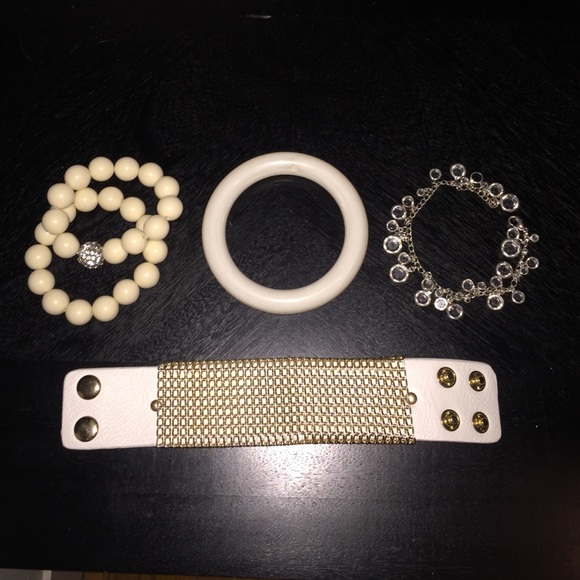 Lot of 5 Bracelets