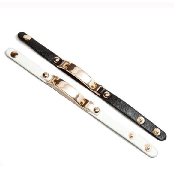 ✨FINAL REDUCTION✨WHITE Faux Leather ID Bracelet - Picture 4 of 4