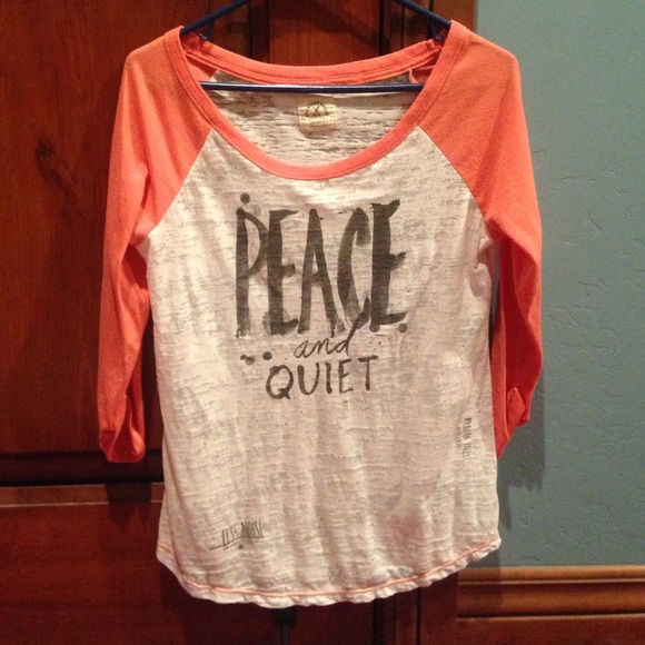 Baseball style T