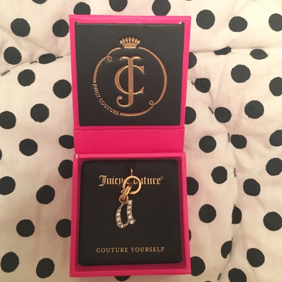 Juicy couture a charm