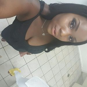 Meet your Posher, Arianna