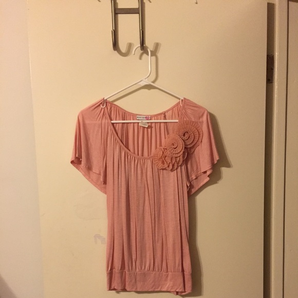 Pink Blouse w/flower * Body Central