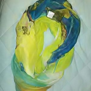Vanity Scarf