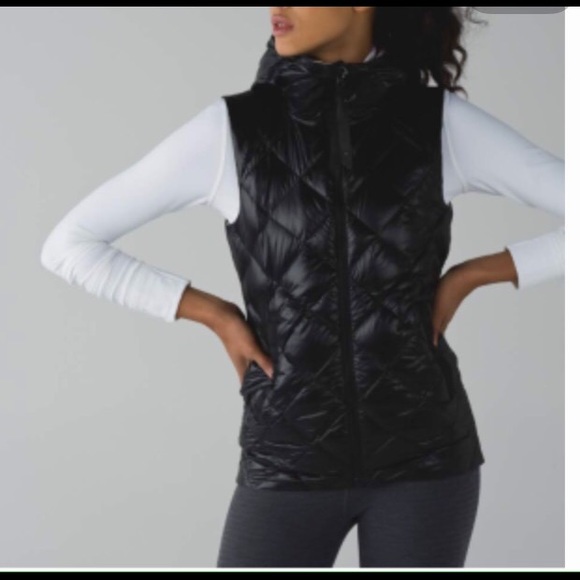 Lululemon The Fluffiest Vest Size 4 Reversible