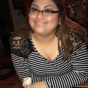 Meet your Posher, Mireya