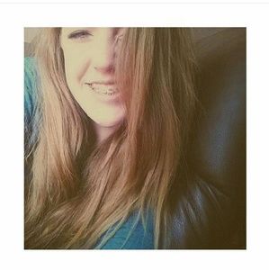 Meet your Posher, Libby