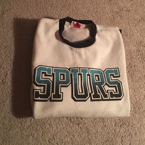 Spurs sweatshirt