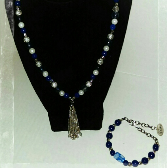 Bedazzle Pearls Midnight Heart Blue
