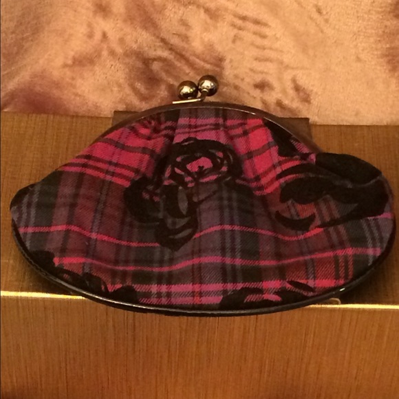 Betseyville coin purse