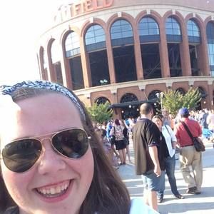 Meet your Posher, Anna