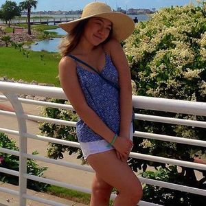 Meet your Posher, Min