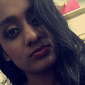 Meet your Posher, Cami