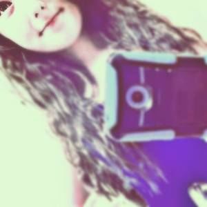 Meet your Posher, Iris