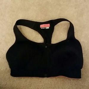 Under Armour 32d sports bra.