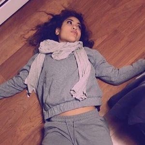 Meet your Posher, Melanie