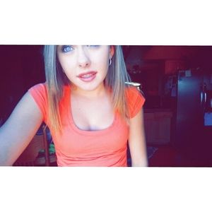 Meet your Posher, Abby