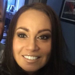 Meet your Posher, Yvonne