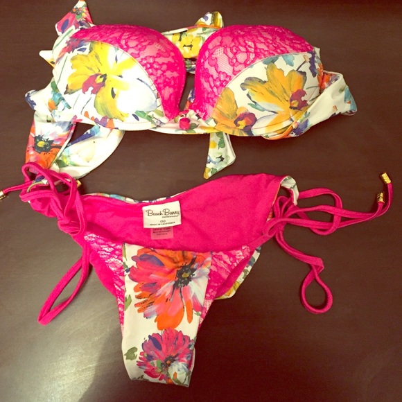 Beach bunny bikini