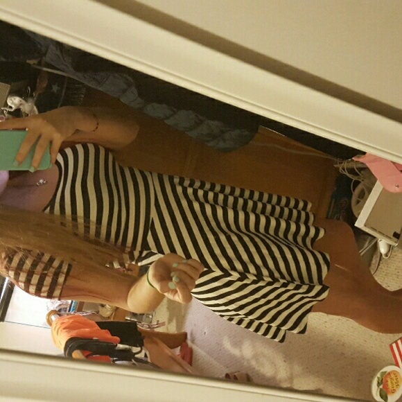 Lovely simple dress.