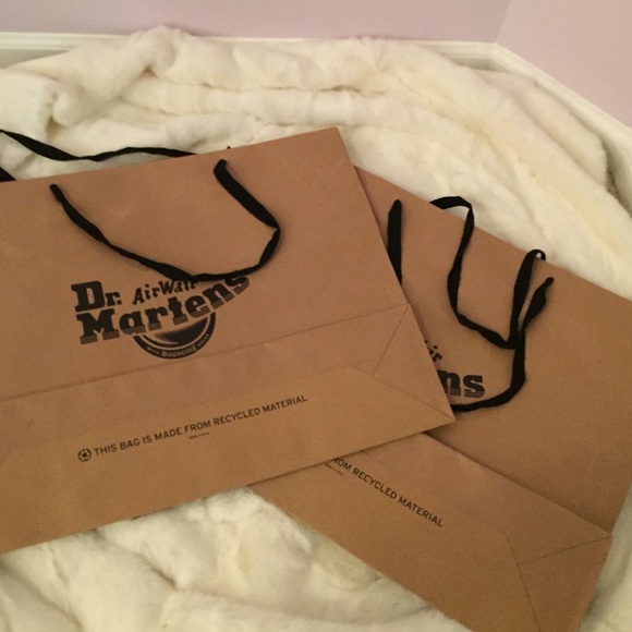 Shopping Bags (Random & Hard to Find Bags) - Picture 2 of 4