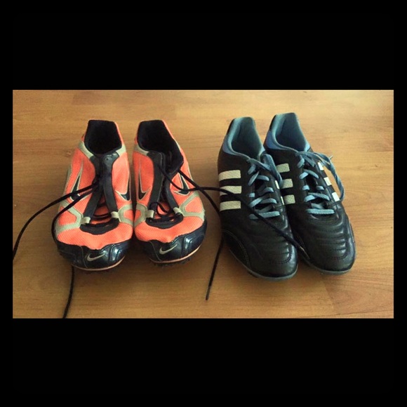 Soccer cleats and spike