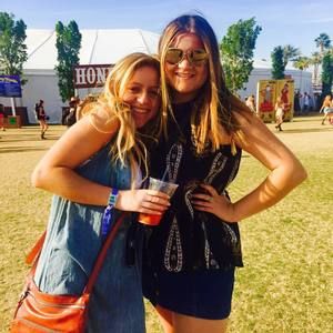 Meet your Posher, Dominique