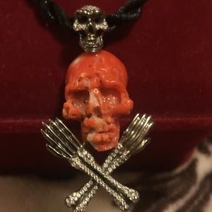 Diamond Coral skull necklace