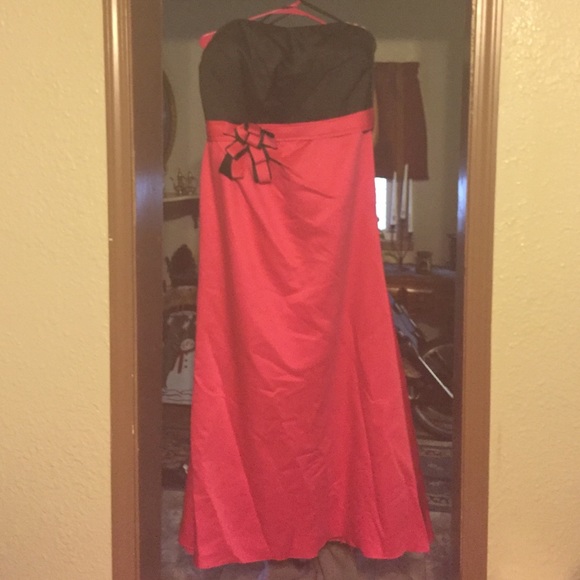 Beautiful black and pink bridesmaids dress