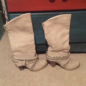 ⚠️sale⚠️Not rated boots