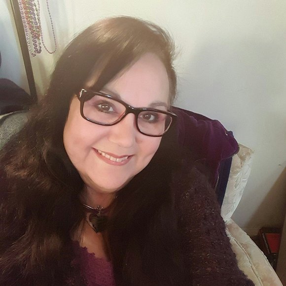 Meet your Posher, Patricia