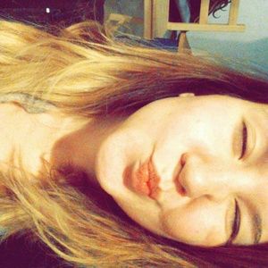 Meet your Posher, Deborah