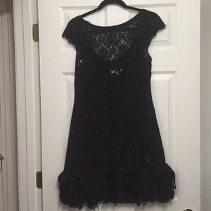 Lace Jessica Simpson dress