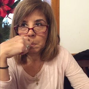 Meet your Posher, Stamata