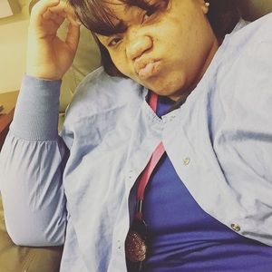 Meet your Posher, Janiqua