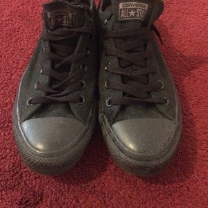 - CONVERSE ** All Black