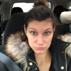 Meet your Posher, Danielle