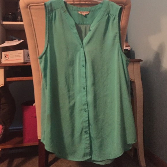 American eagle sea foam green tank top