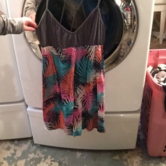 Women's roxy dress size Xl