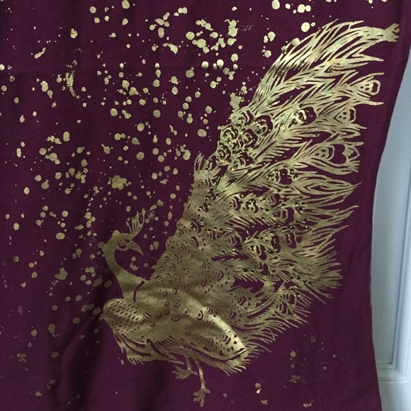 Express Maroon & Gold T - Picture 2 of 3