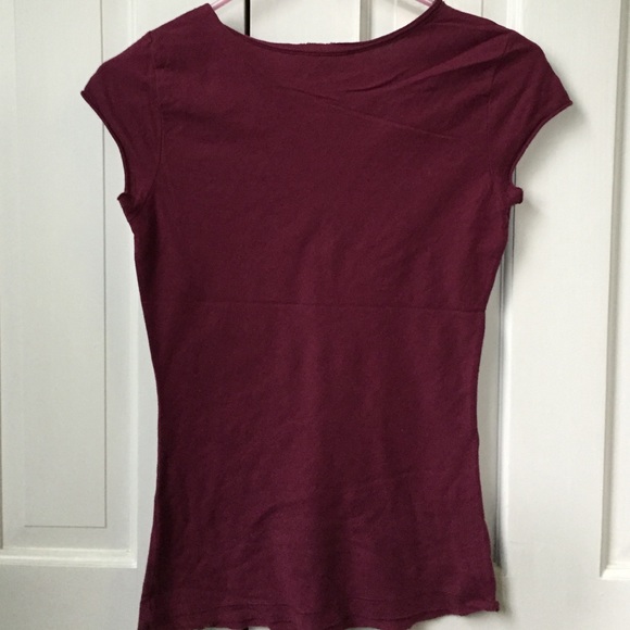 Express Maroon & Gold T - Picture 3 of 3