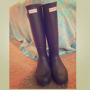 Hunter rain boots. Brand new condition.