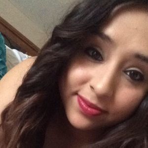 Meet your Posher, Mayra